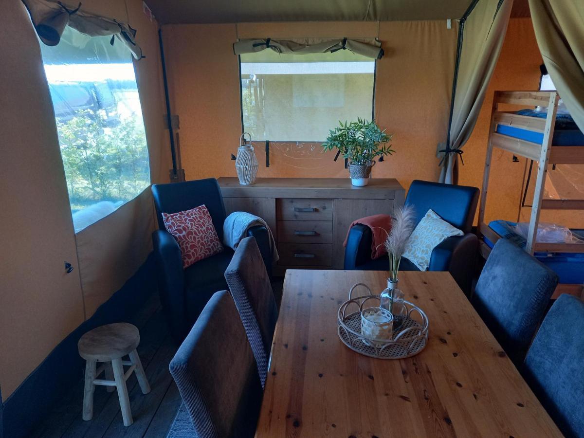 Comfort Safaritent 6 Pers En Mini Camping Zwiggelte Eksteriør billede